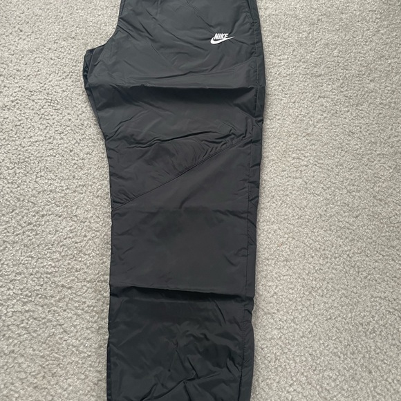 Nike pants! New! - Picture 3 of 4